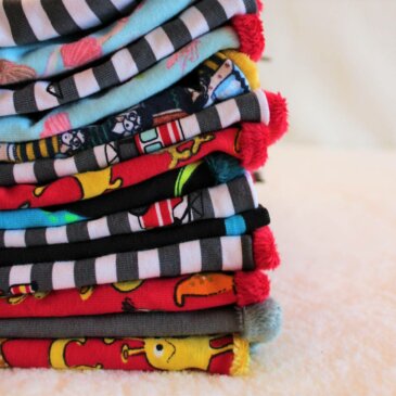 pile de snood pour enfant colorés